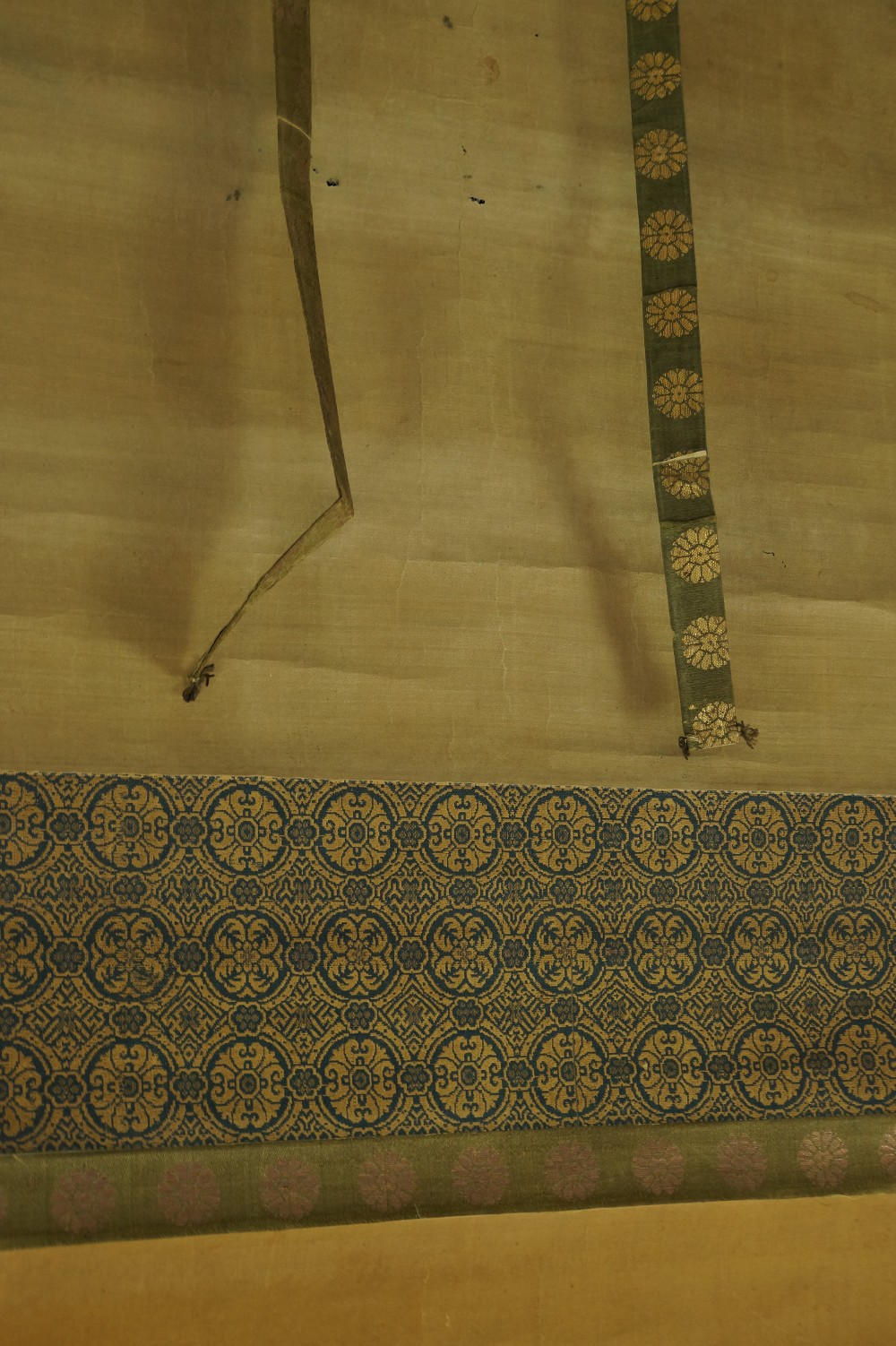 Two Cranes by Jikoji Sanenaka Mounting Detail