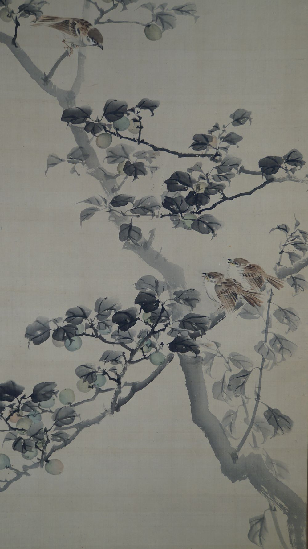 Further close-up of the persimmon tree with the two sparrow groups in the kakemono Sparrows on a Fruit Tree