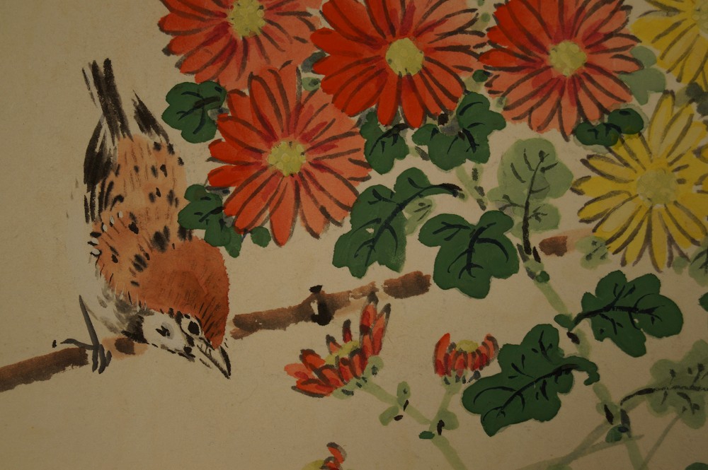 Shikishi Spatz und Chrysanthemen Spatz-Motiv Nahaufnahme
