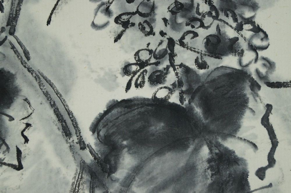 Grapevine hanging scroll grapevine motif close-up 3