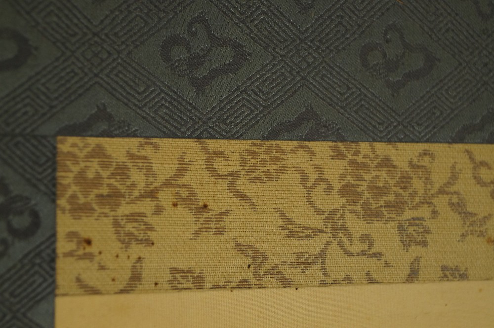 Seidenbrokat Montierung Detailaufnahme 2