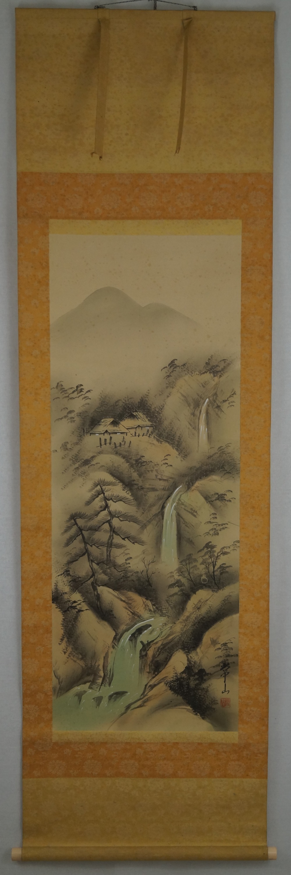 Kleiner Wasserfall Kakemono Gesamtansicht Rollbild