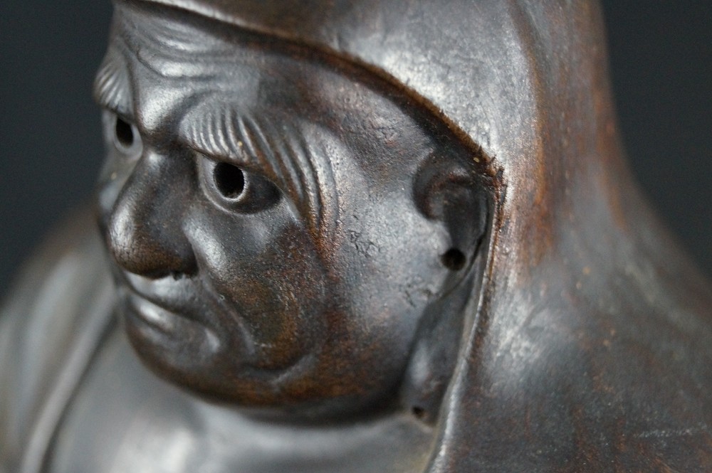 Bodhidharma Daruma Contemplative Gaze Bizen Ware Face Close-Up 2