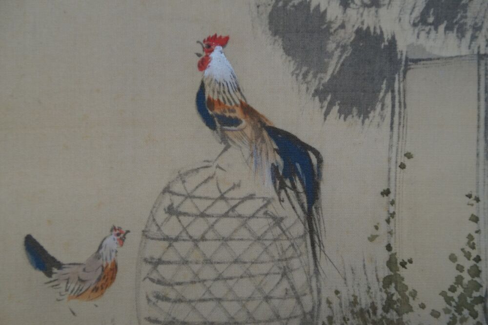 Additional view of the full motif with rooster, hen and bamboo basket in front of the straw hut in the Kakemono Rooster and Plum Blossoms, without mounting