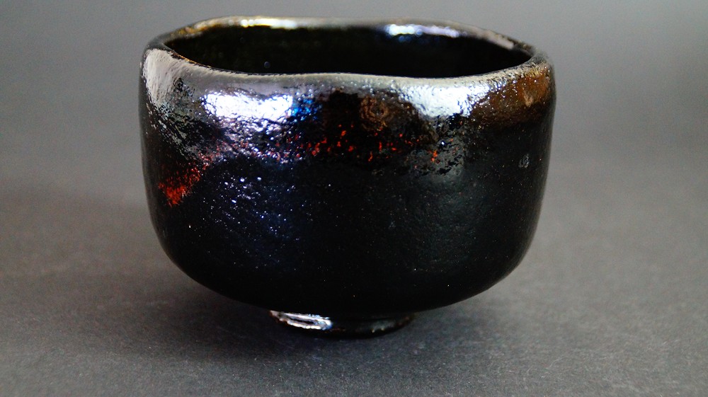 Chawan Tea Bowl Made of Raku Ware by Ono Kyuko Side View 2