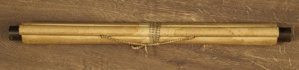 Kalligrafie Kakemono zusammengerollt