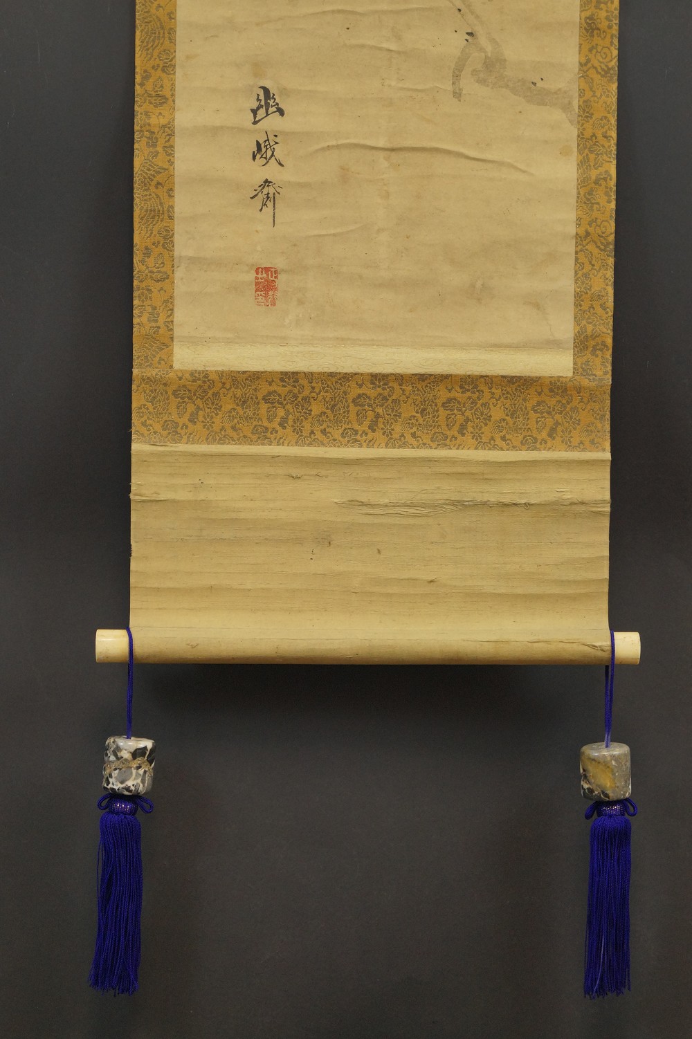 Fuchin - traditionelle Schmuckgewichte für Kakemono Dairiseki Marmor Zyllinder