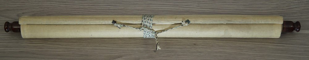 Kakemono Kalligrafie Zusammengerollt
