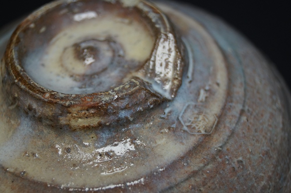 Tea Bowl Chawan Hagi Base Close-Up 1