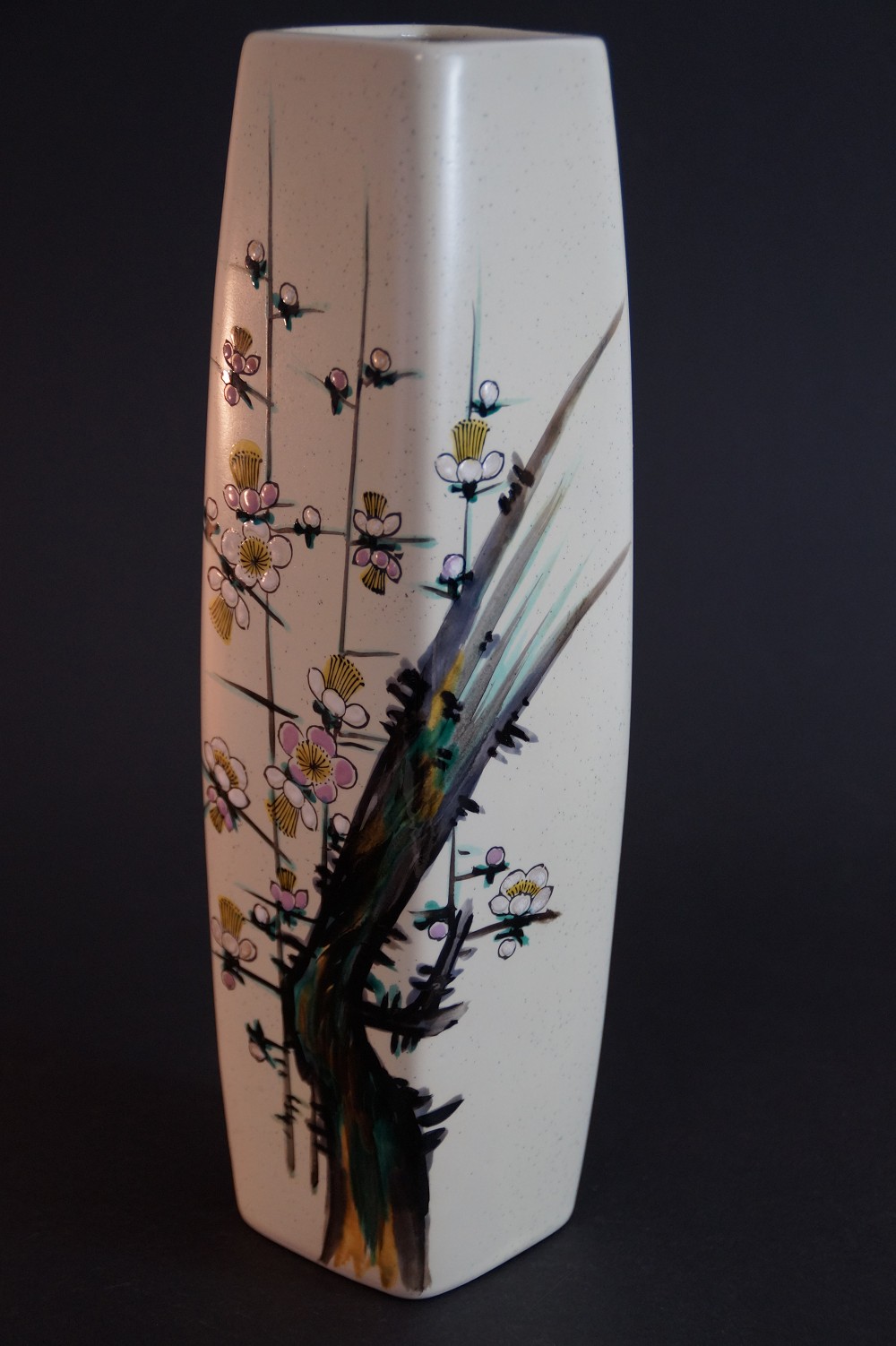 Kutani vase with plum blossom motif side view 2
