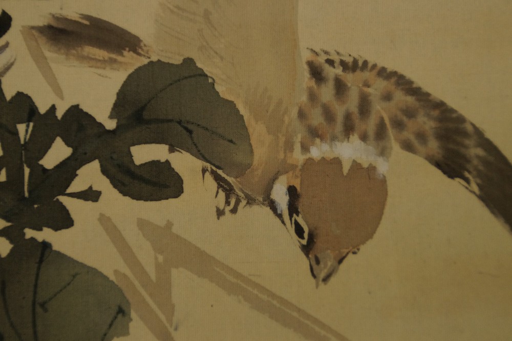 The Bee by Seisho Moroboshi Bird Motif Close-Up
