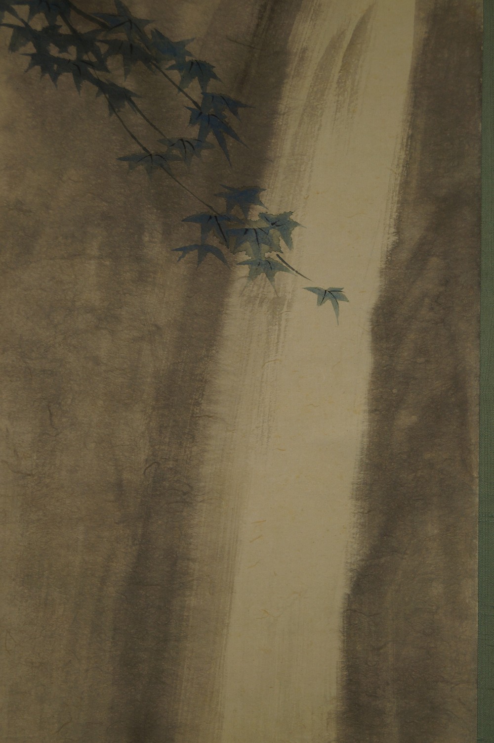 Wasserfall Rollbild von Tosei Ono Wasserfall-Motiv Nahaufnahme 1