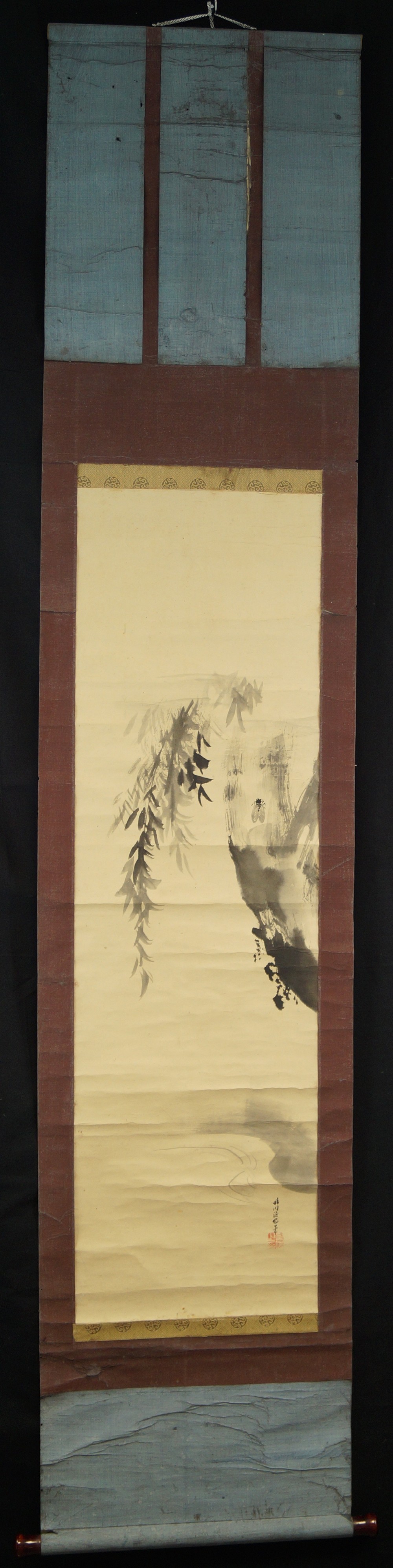 Kakemono Weide mit fliegendem Insekt Gesamtansicht Rollbild