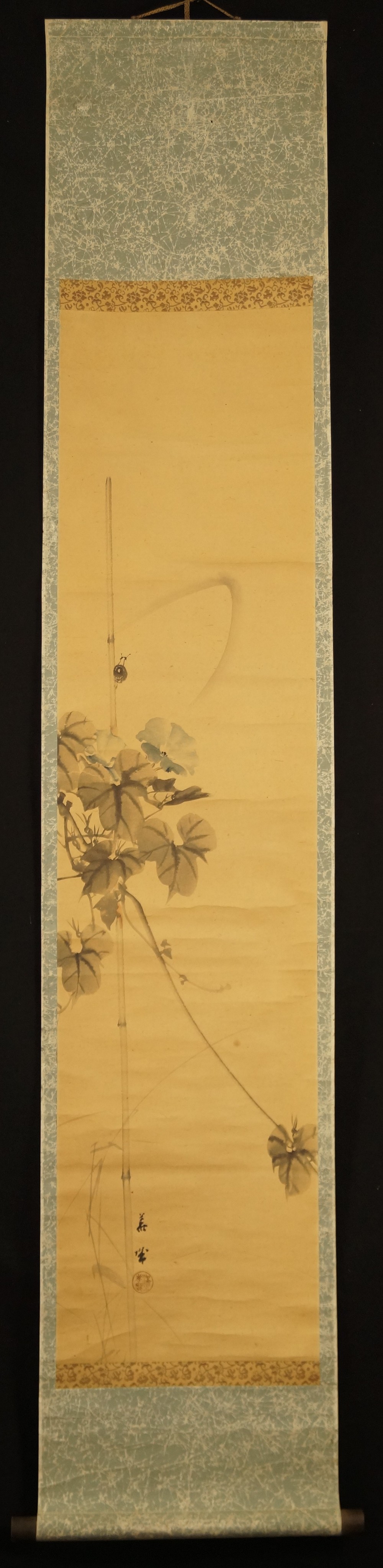 Die Schnecke auf der Lotusblume - japanisches Rollgemälde (Kakejiku, Kakemono)