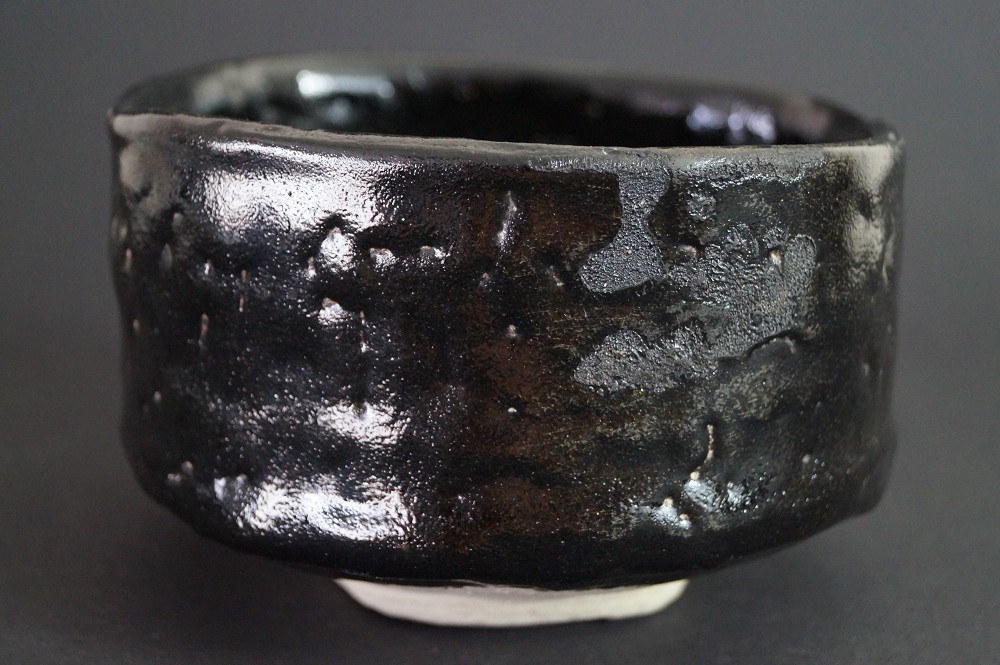 Seto chawan by Haruo Kato front view