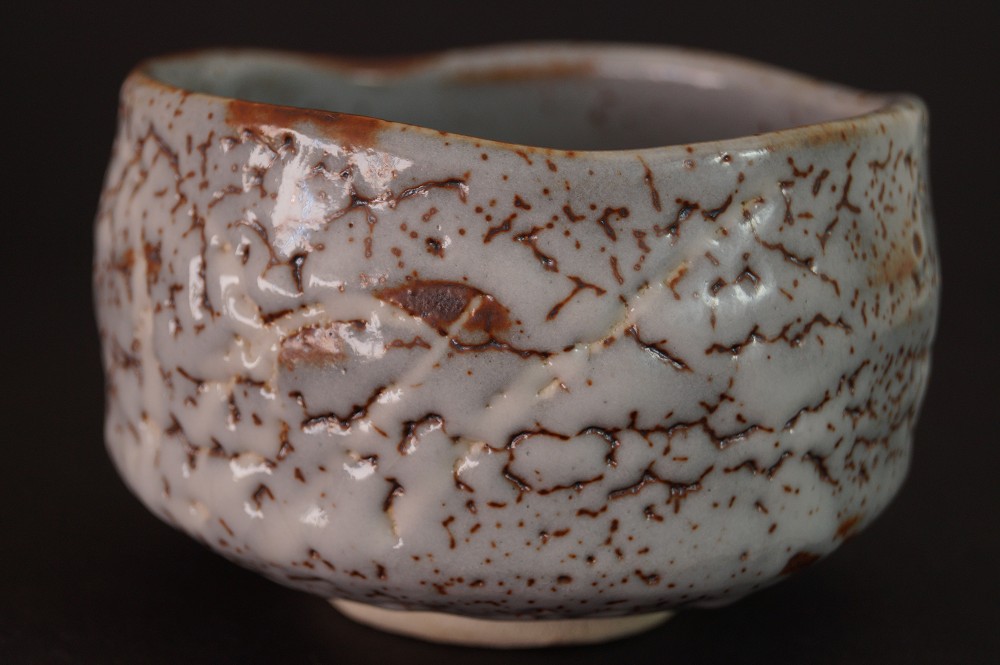 Shino Chawan by Shuzo Kato Side View 2