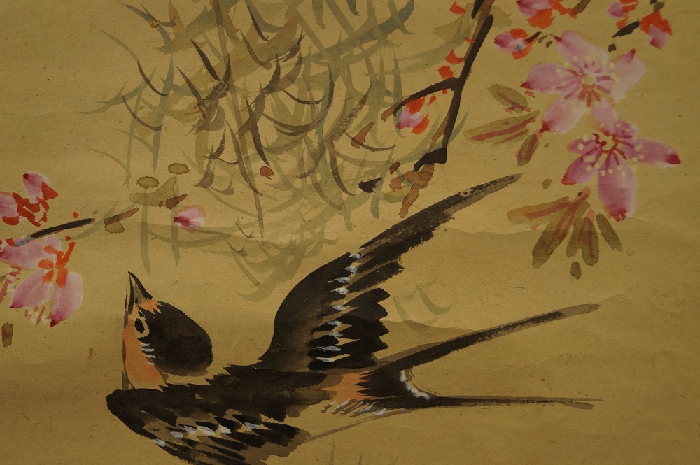 Two swallows by Murakami Kozan swallow motif close-up 2