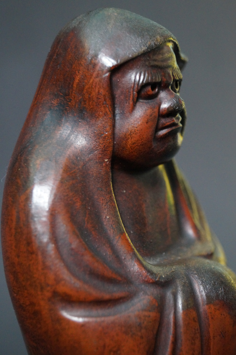 Bodhidharma Daruma figure made of Bizen ware head close-up 3