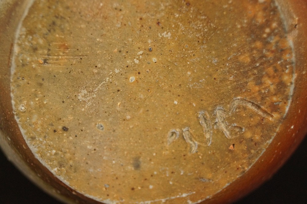 Bizen Tokkuri by Shuzo Ogawa Potter's Mark Close-Up