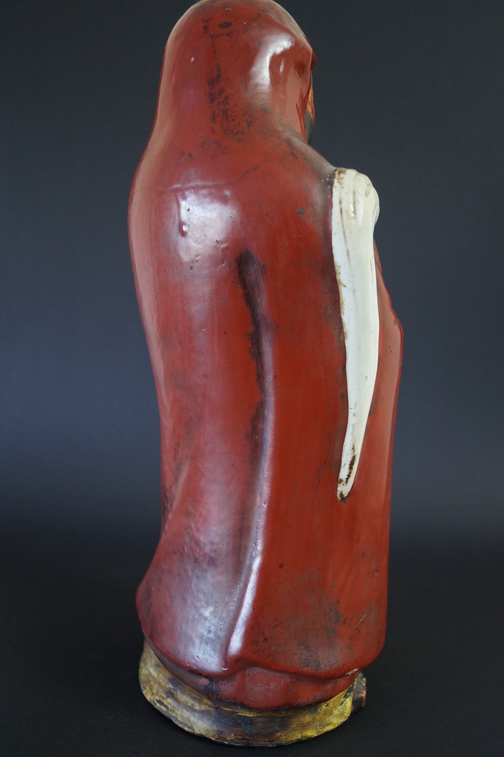 Daruma Figure Made of Kutani Porcelain Rear View