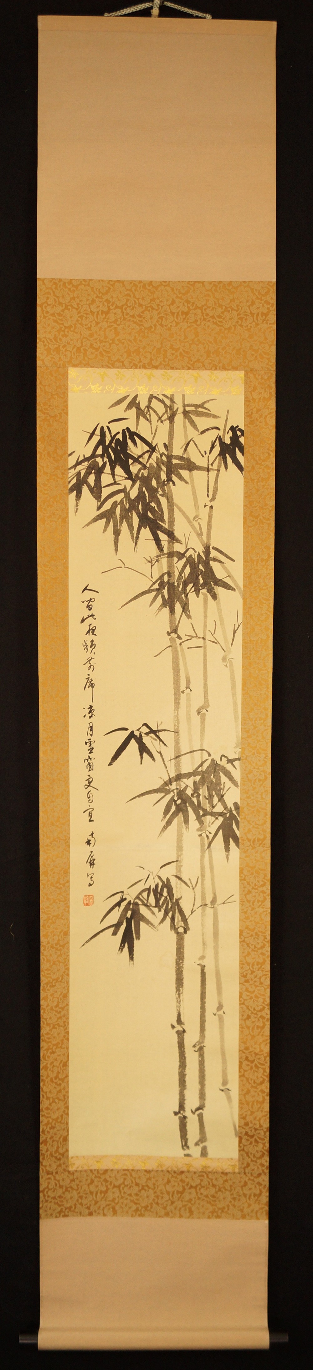 Bamboo full view hanging scroll