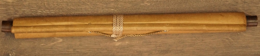 Bodhidharma kakemono rolled up full view