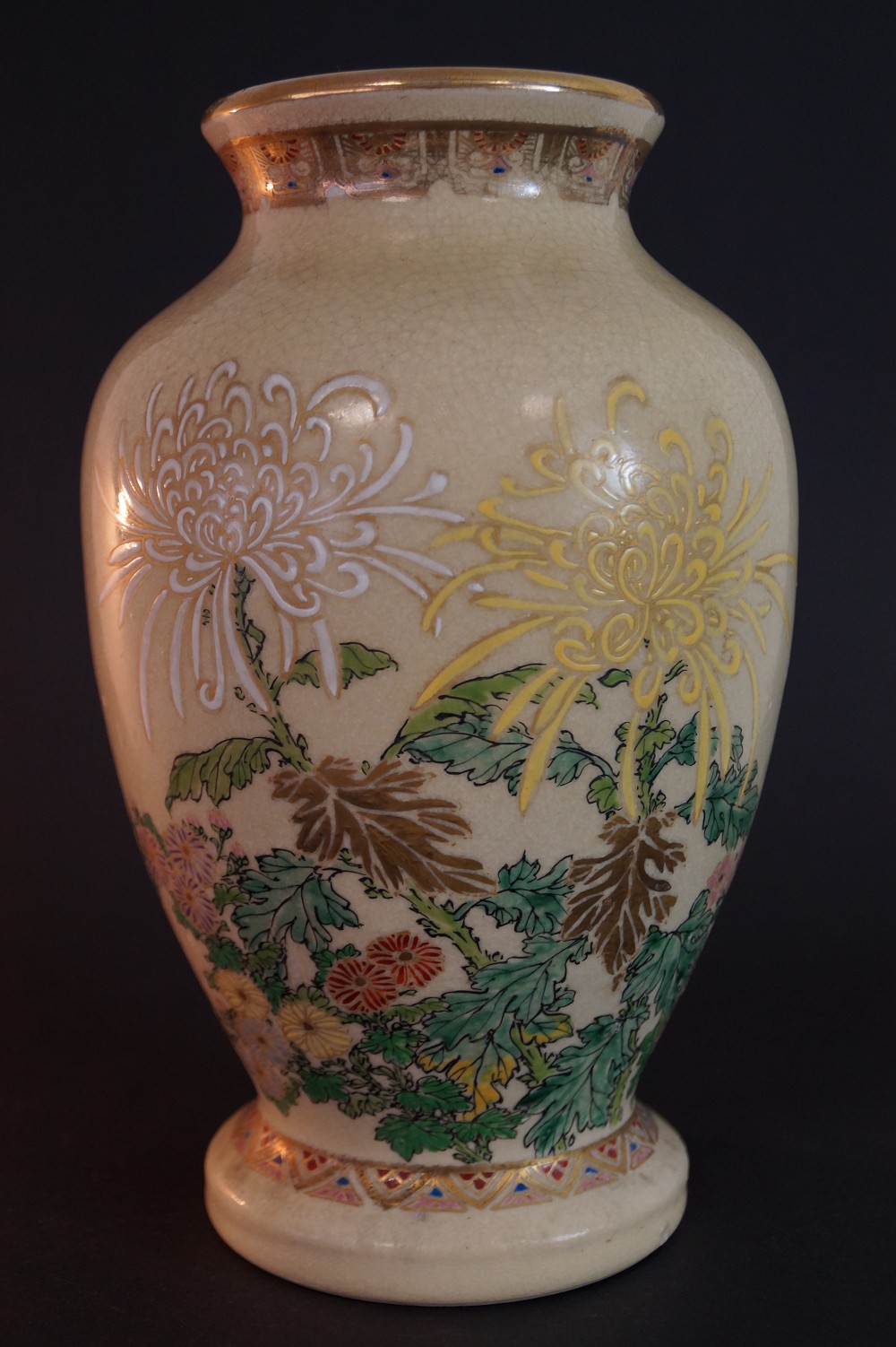 Satsuma Vase by Hirota Side View 1