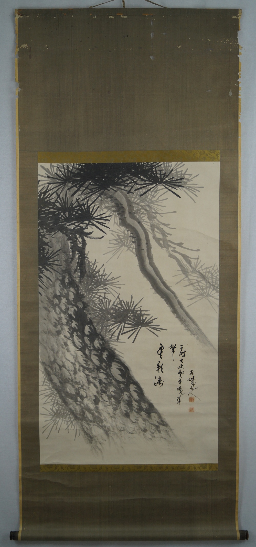 The Old Pine Full View Hanging Scroll