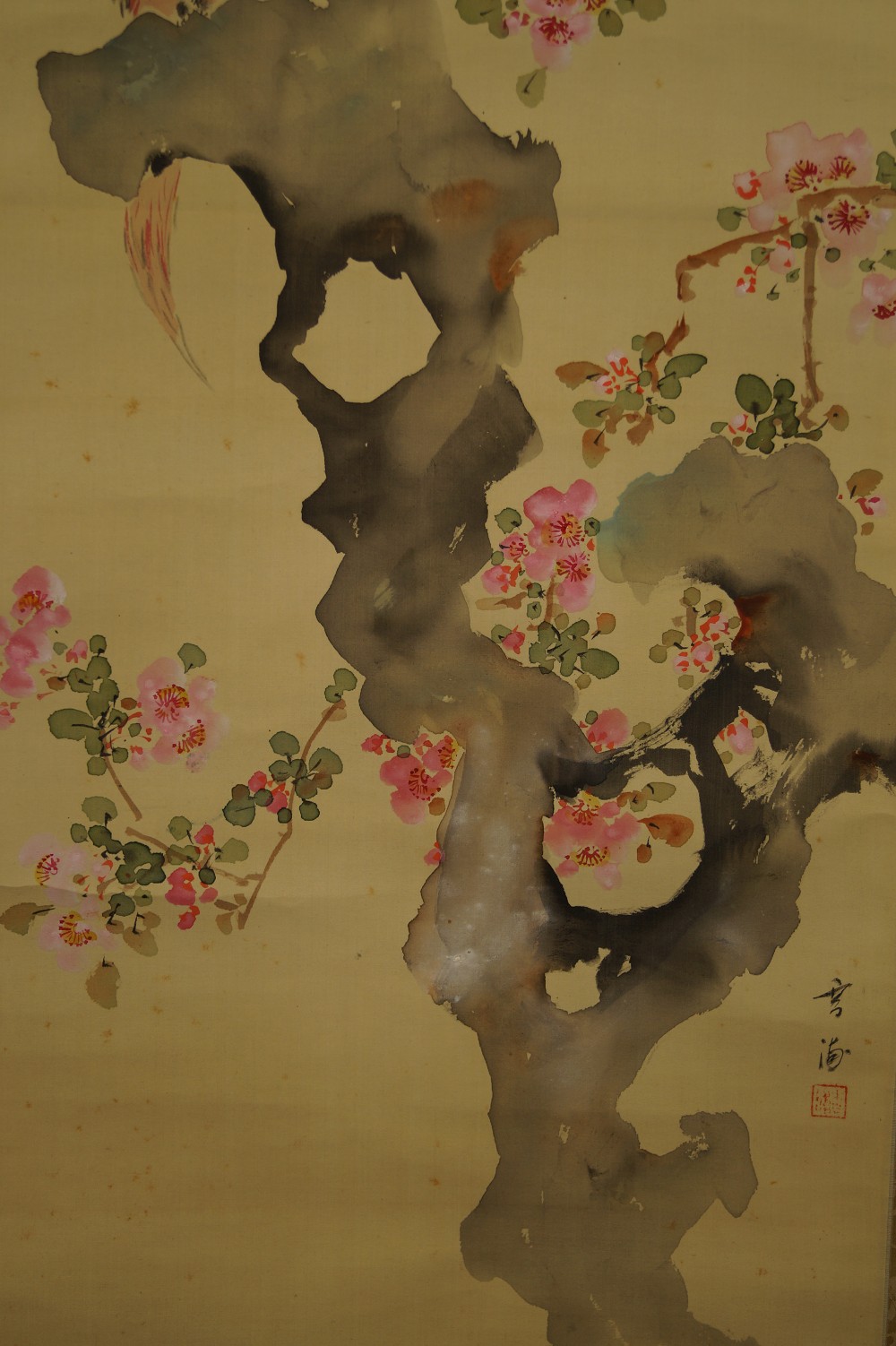 Parrot Hanging Scroll by Kaura Moriyama Rock-and-Blossom Motif Close-Up