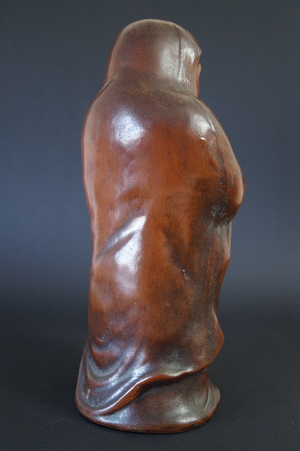 Daruma Figure Made of Bizen Ware Back View