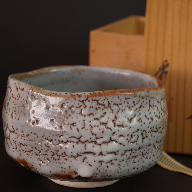 Shino Chawan by Shuzo Kato Motif Close-Up Preview