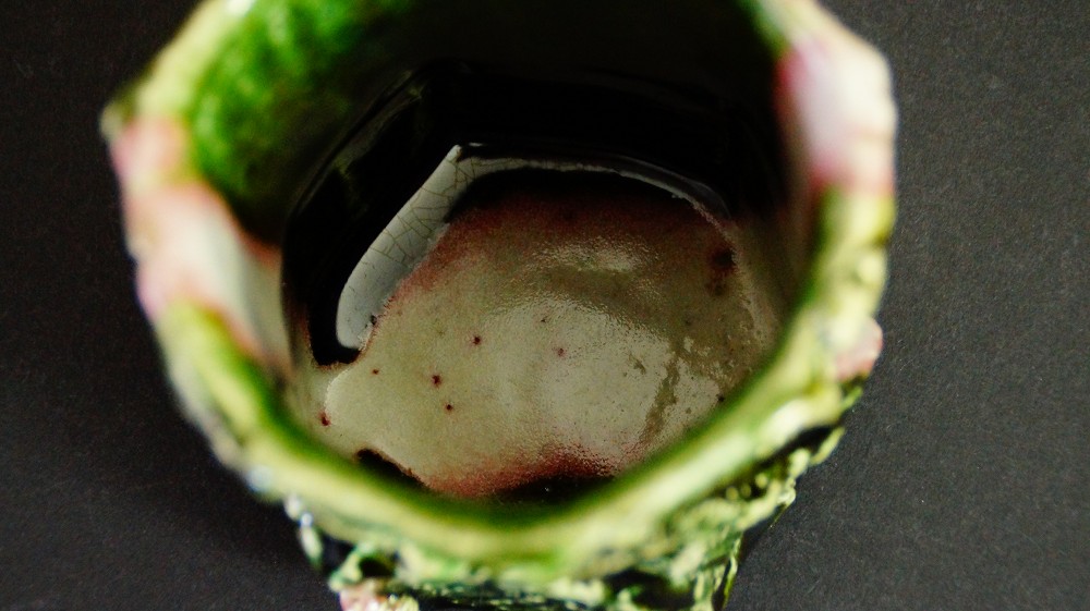 Yunomi Tea Bowl Made of Oribe Ware by Kawachi Hidetoshi Interior View Close-Up