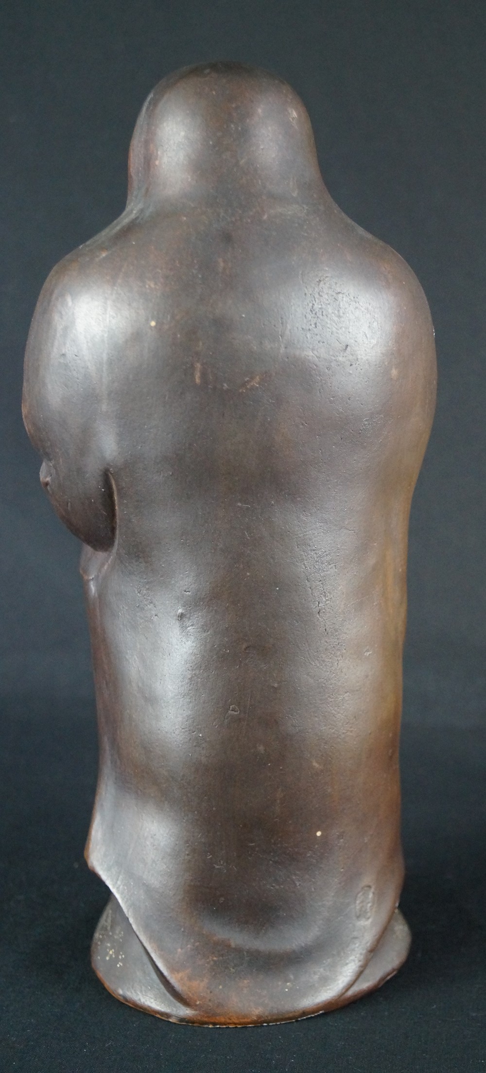Bodhidharma Daruma Pensive Gaze Bizen Ware Back View