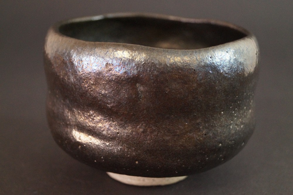 Chawan Made of Raku Ware by Shoraku Heian Side View 1