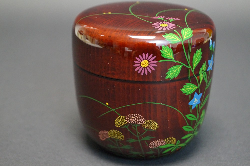 Shippo Makie Chu Natsume mit Blumenmotiv Seitenansicht 2
