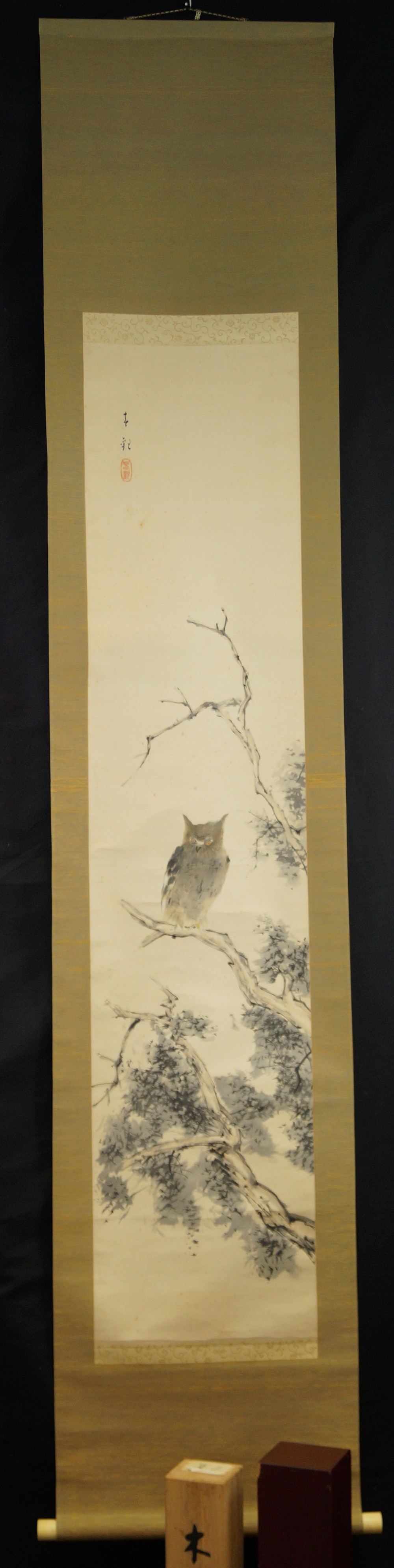 Owl Overall View Hanging Scroll