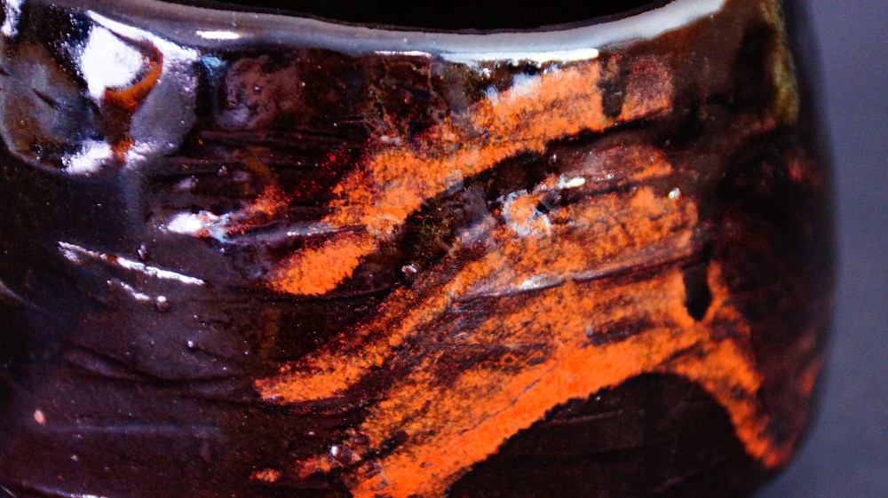 Chawan Made of Kyoto Ware Nyoi Glaze Close-Up
