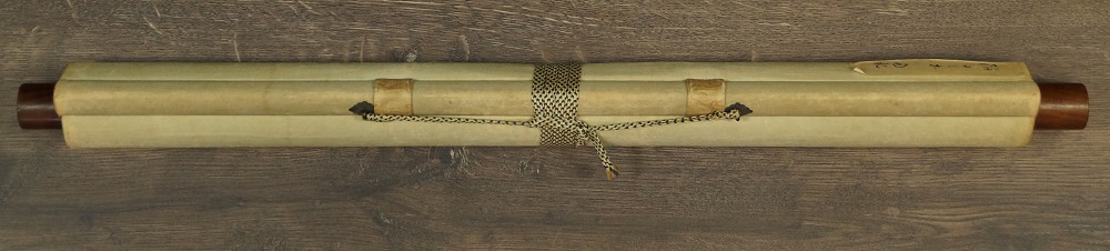Spatzen in der aufgehenden Sonne von Otake Kunikan Kakemono zusammengerollt