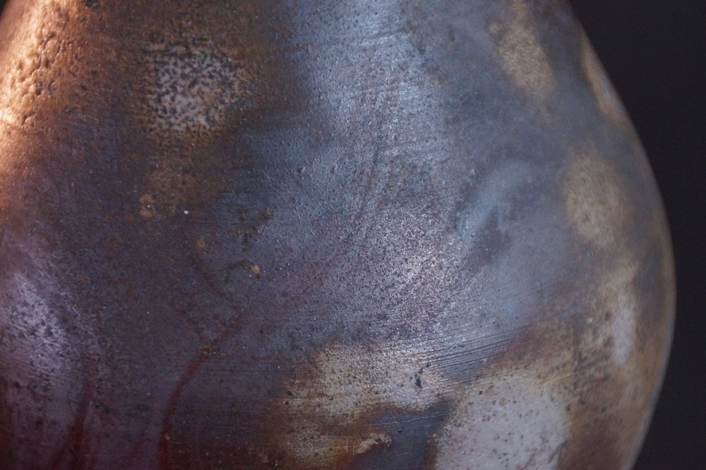 Bizen Vase von Otomokyu Bizen Glasur Nahaufnahme 2