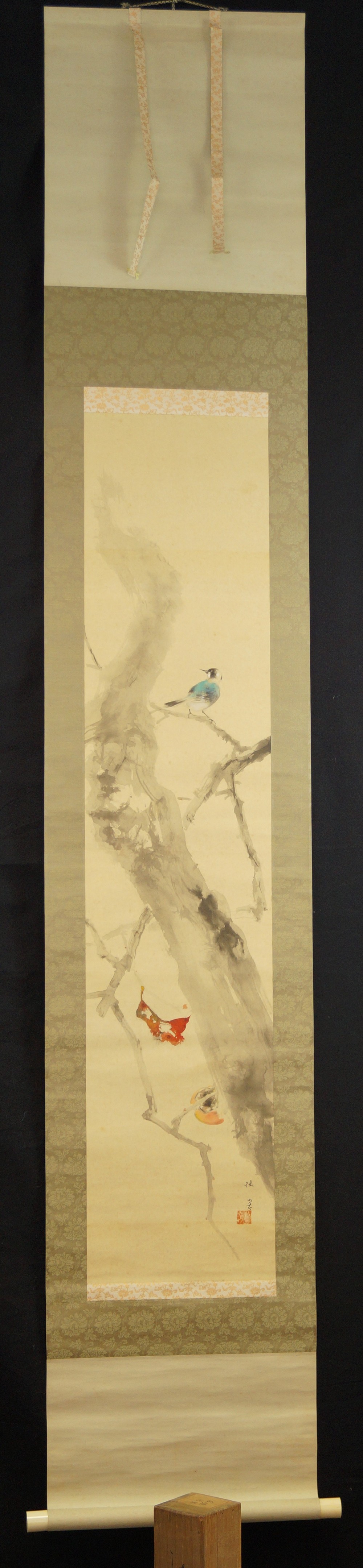 Bird on a Persimmon Tree Full View of the Hanging Scroll
