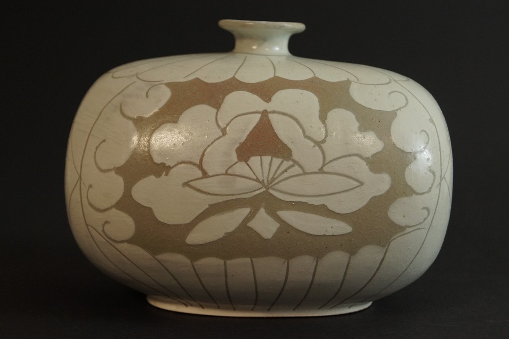 Kyoto Ware Vase with Incised Peony Motif Front View