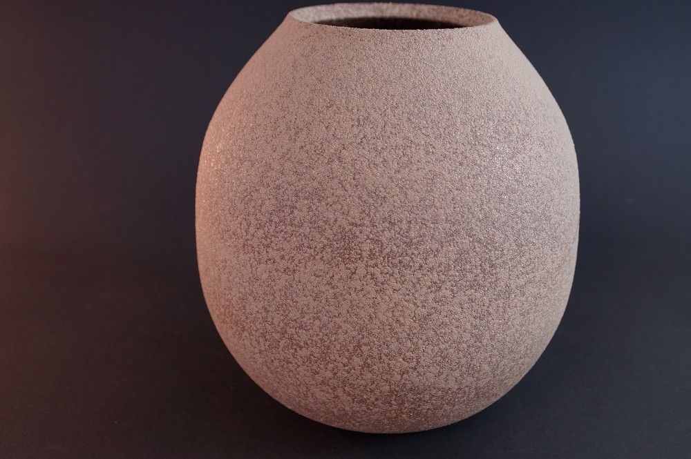 Shigaraki Vase by Kaoru Ohara Side View 2