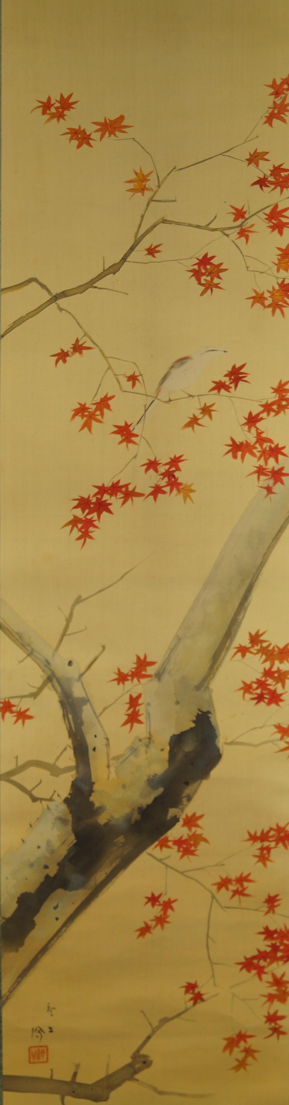 Bird on a maple branch full motif without mounting