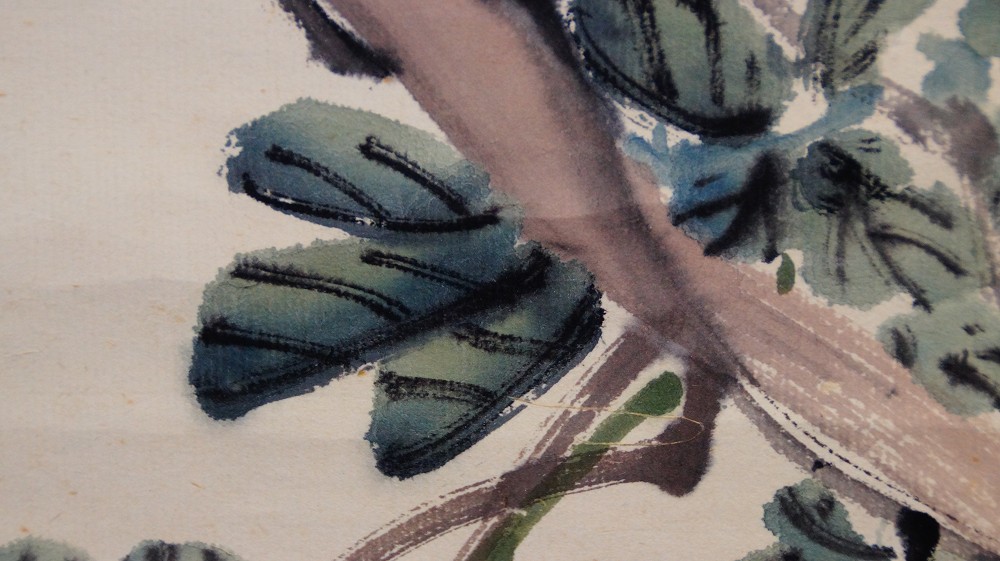 Cockatoo in Blooming Wisteria hanging scroll by Cho Ikkyu leaf motif close-up