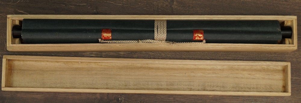 Herzsutra Kakemono in Aufbewahrungsbox