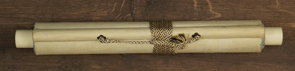 Kingfisher by Kinsen hanging scroll rolled up