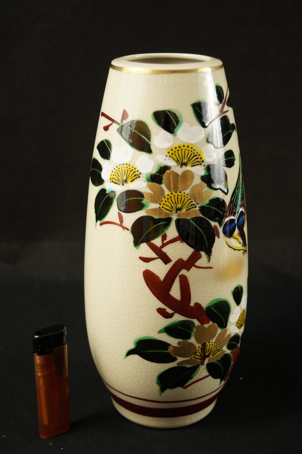 Sakura Vase Size Comparison