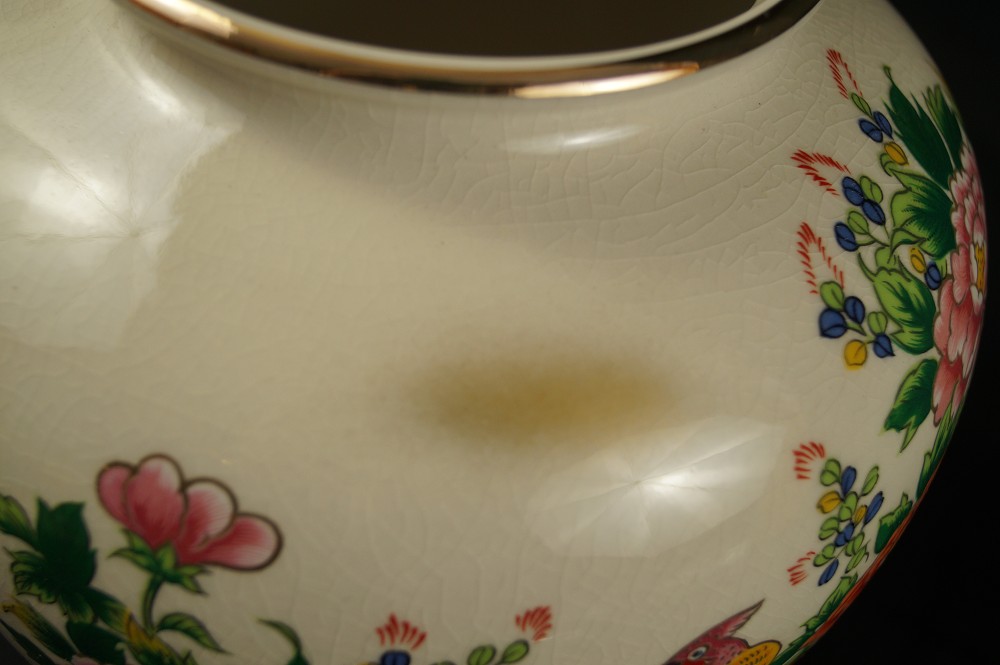 Birds and peonies vase neck view close-up