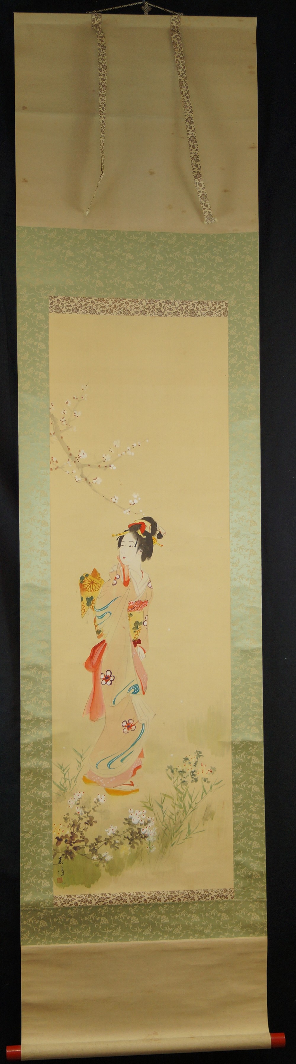 Japanese hanging scroll Beauty and Sakura full view