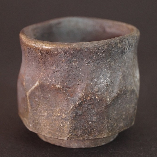 Bizen Guinomi by Namba Sojo Motif Close-Up Preview